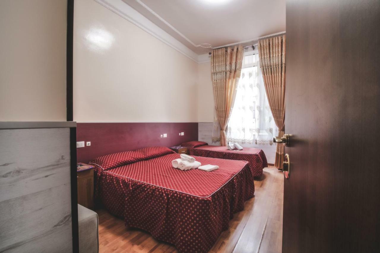 Vertex Guest House Rzym Zewnętrze zdjęcie