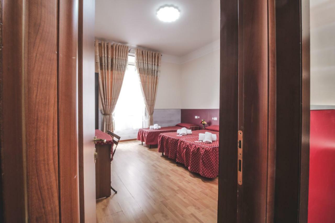 Vertex Guest House Rzym Zewnętrze zdjęcie